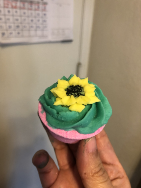 Mini Sunflower Bath Bombs Mini Sunflower Bath Bombs